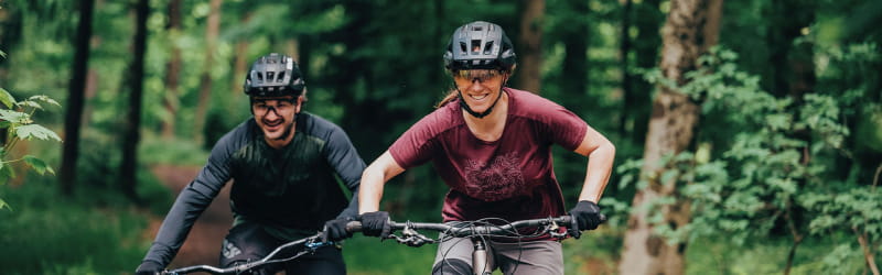 MTB-Bekleidung für Dein Bike-Abenteuer auf dem Trail