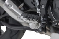 D9398-737-00_01.tif[1419167]